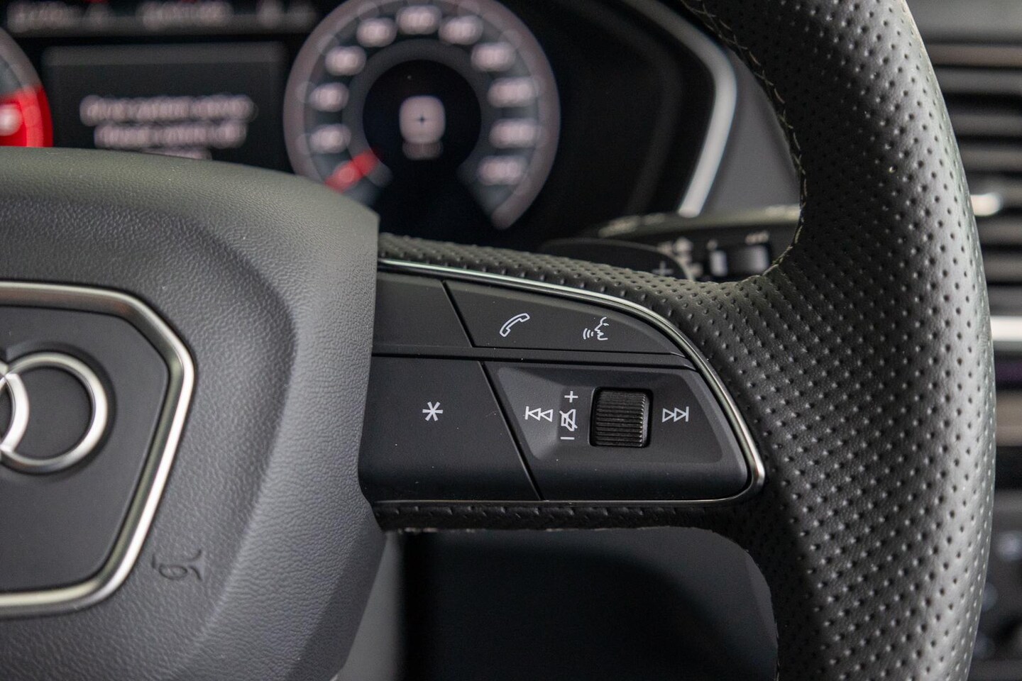 Image about Audi SQ5 Sportback TDI quattro tiptronic