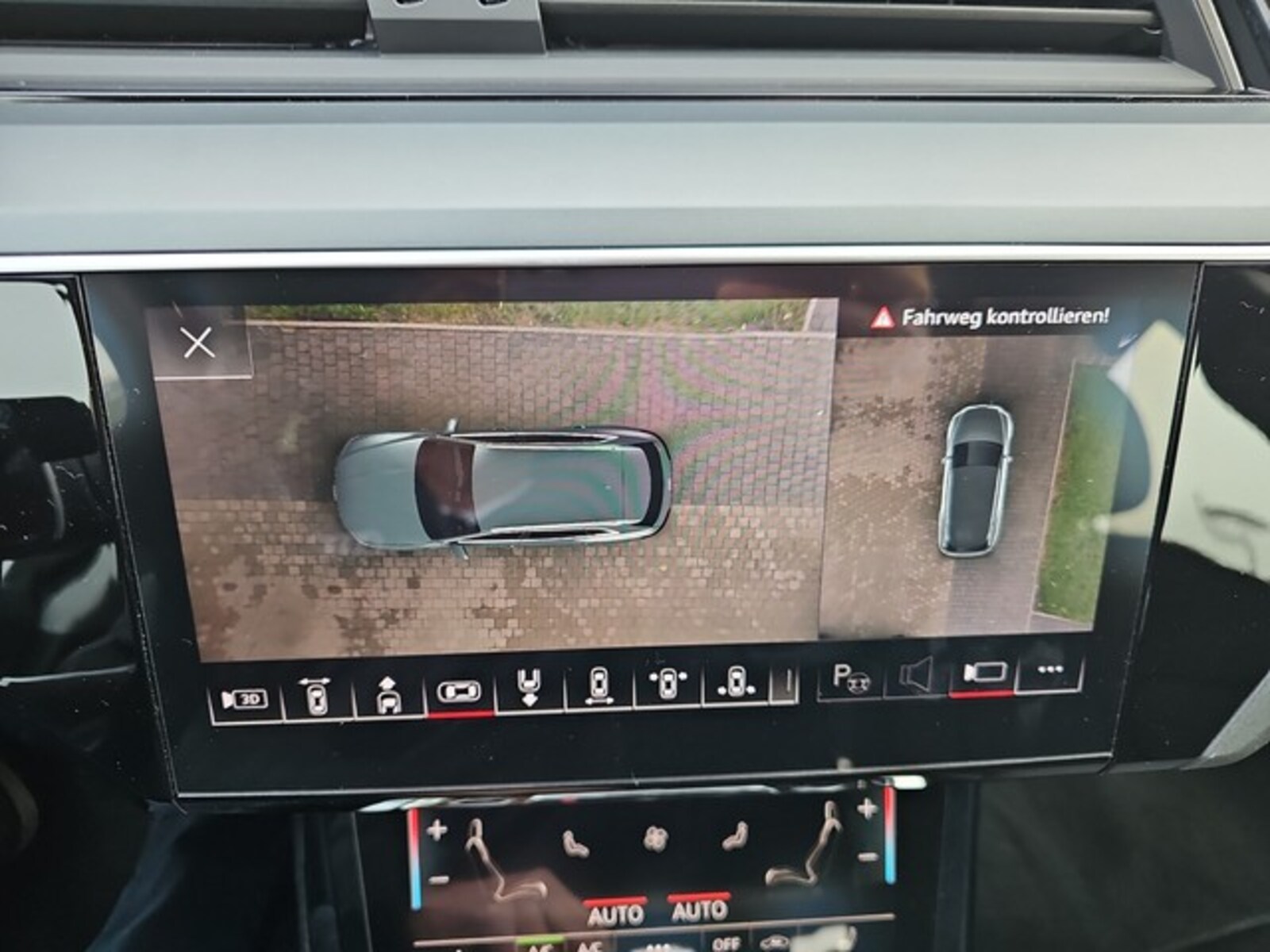 Audi Q8 e-tron – Bild 22