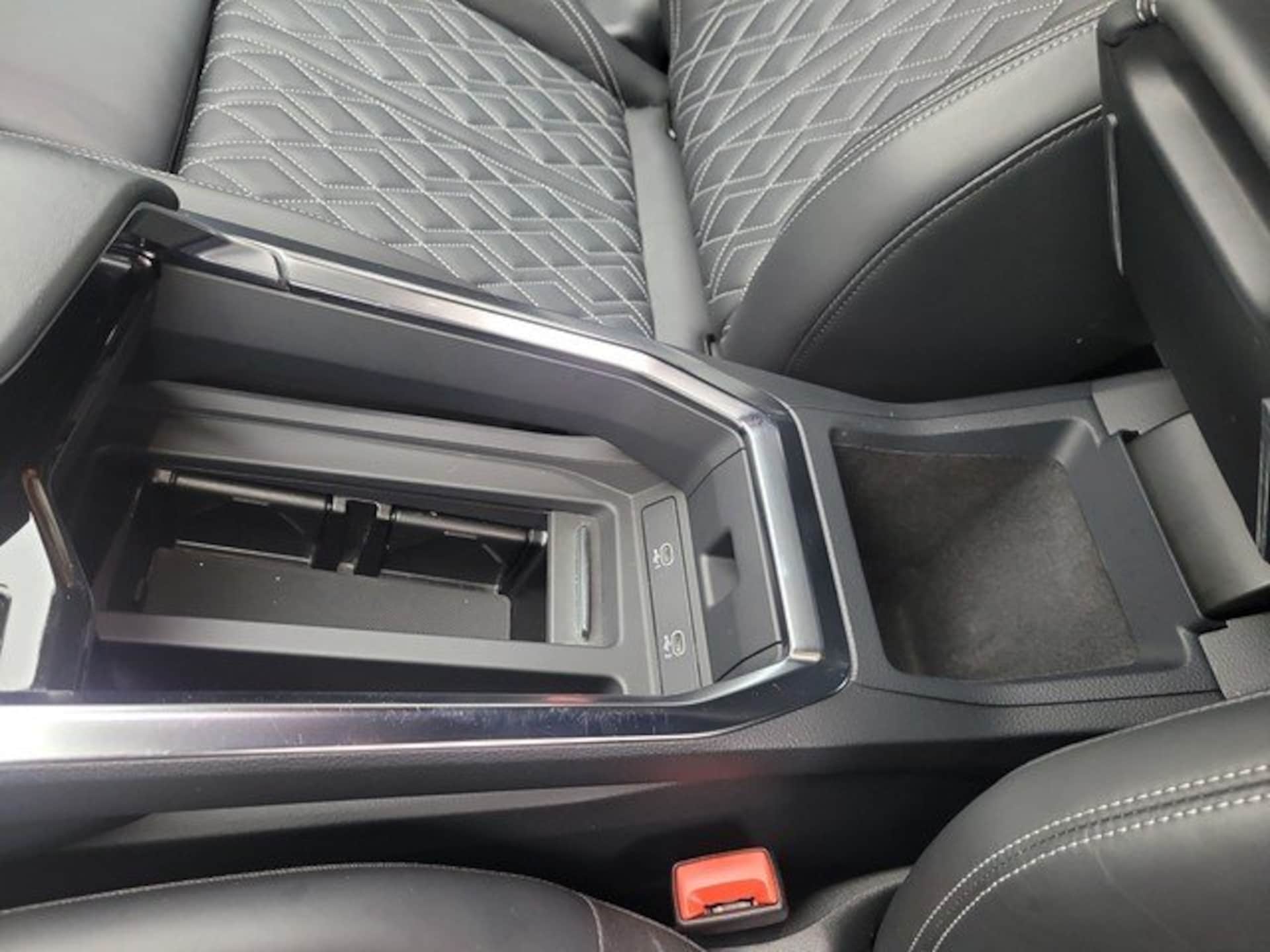 Audi e-tron Sportback S line