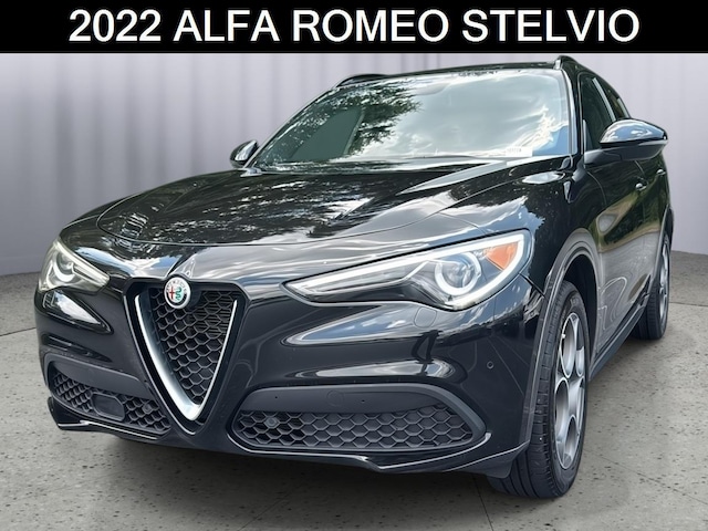2022 Alfa Romeo Stelvio