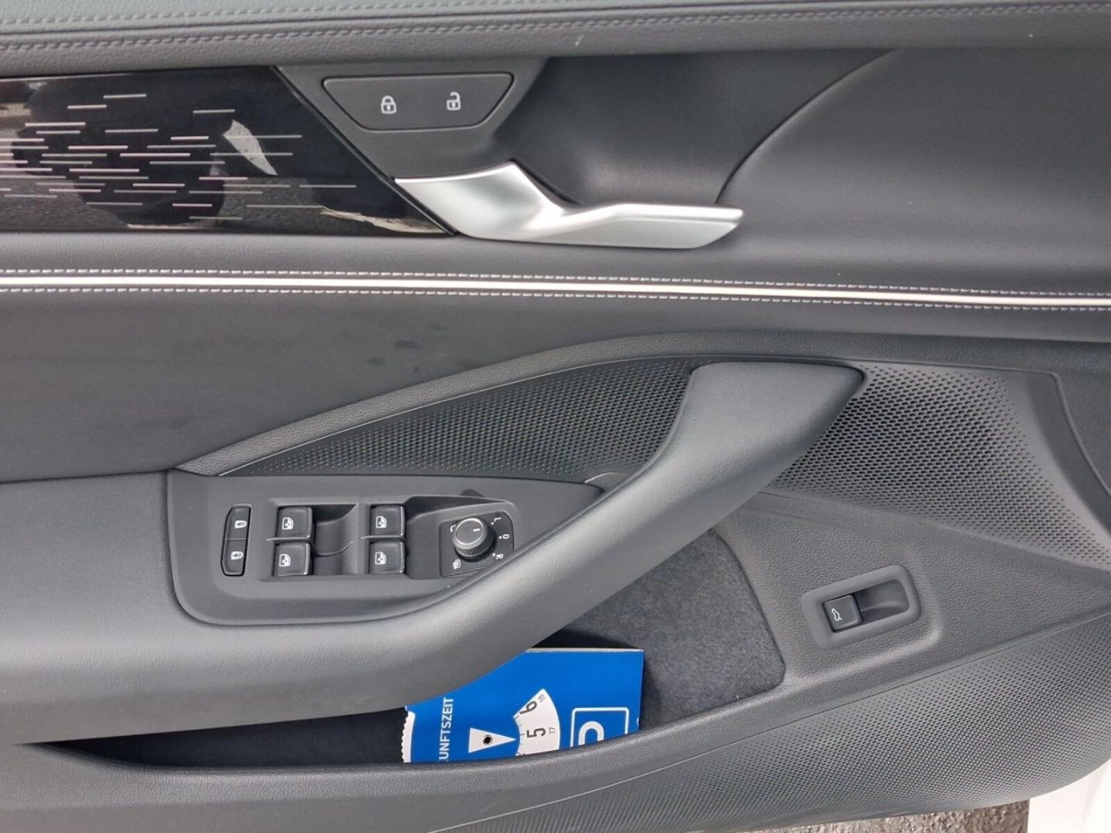 Volkswagen Passat – Bild 8