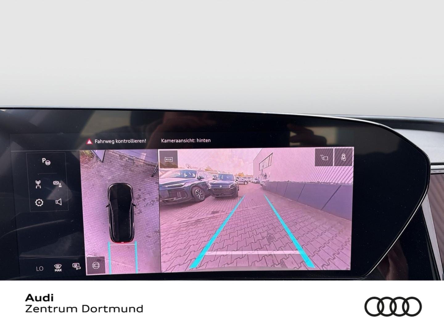Bild über Audi Q5 Sportback TDI quattro 150 kW S tronic - für weitere Informationen kontaktieren Sie den Audi Partner