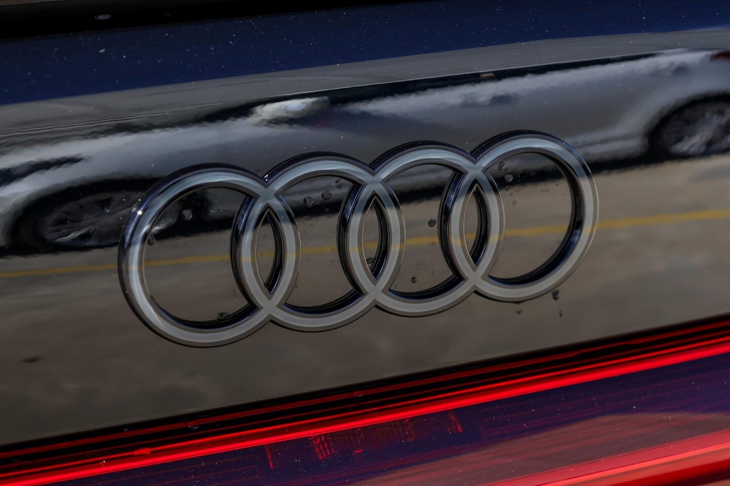 Image about Audi S5 Sedan TFSI quattro 270 kW S tronic