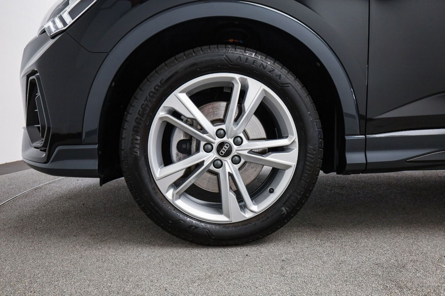 Bild über Audi Q3 Sportback S line 40 TFSI quattro S tronic - für weitere Informationen kontaktieren Sie den Audi Partner