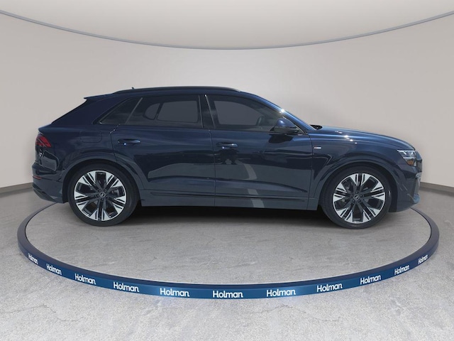 2026 Audi Q8