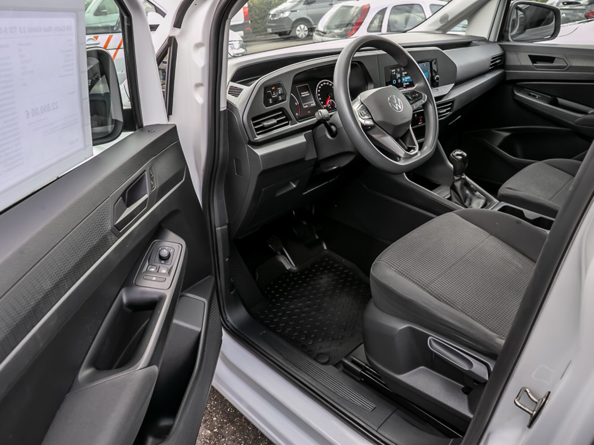 Volkswagen Caddy Maxi Basis-Modell