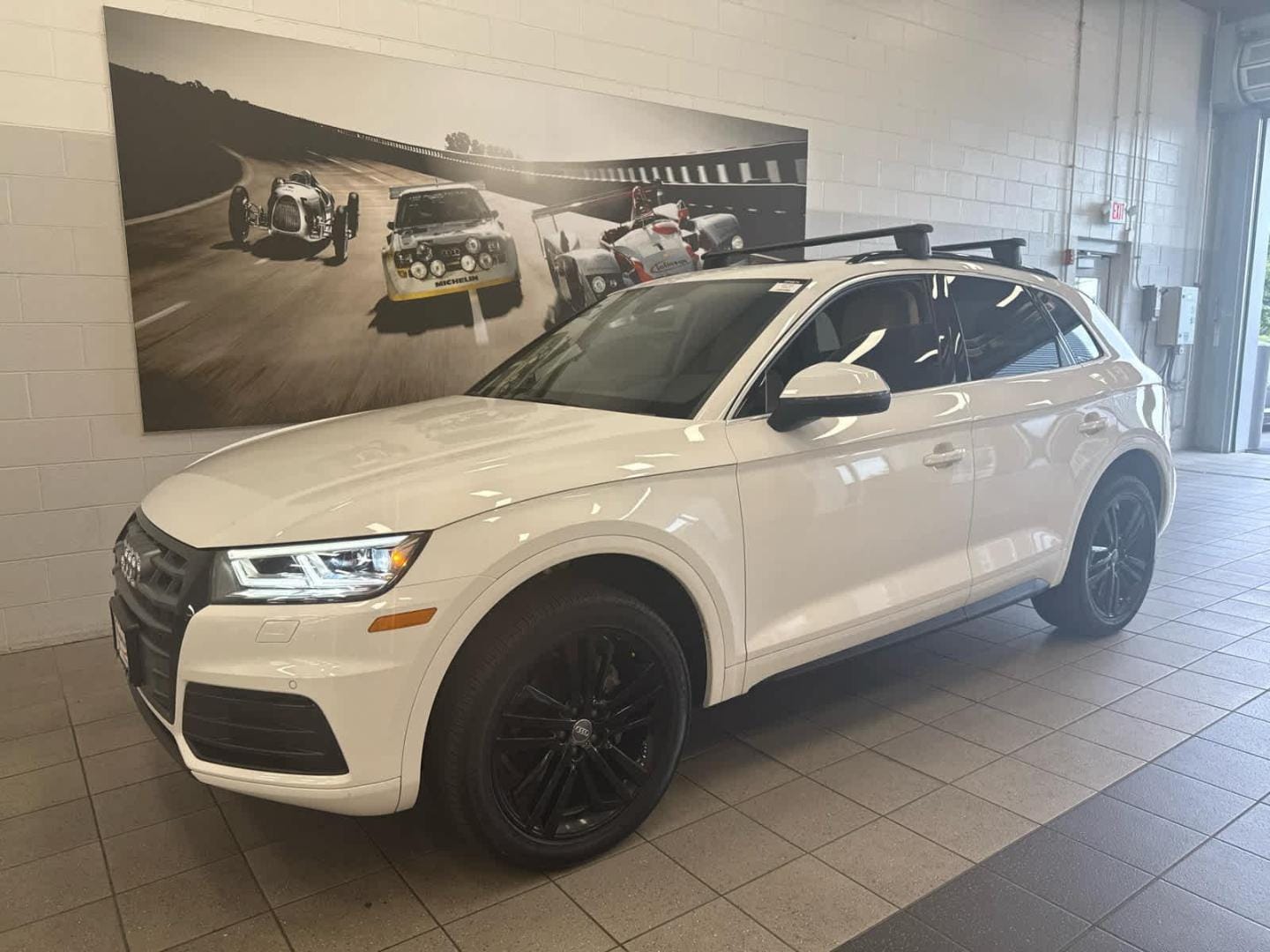 2020 Audi Q5 45 quattro S tronic Premium Plus's photo