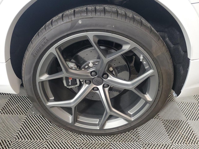 2026 Audi RS Q8 Base - Photo 11