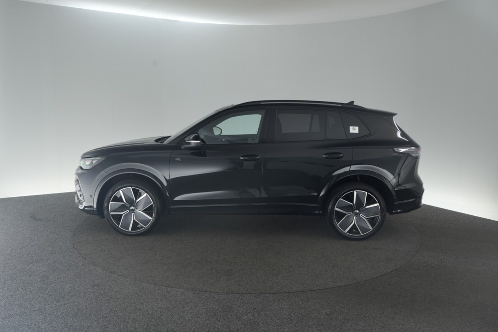 Volkswagen Tiguan – Bild 6