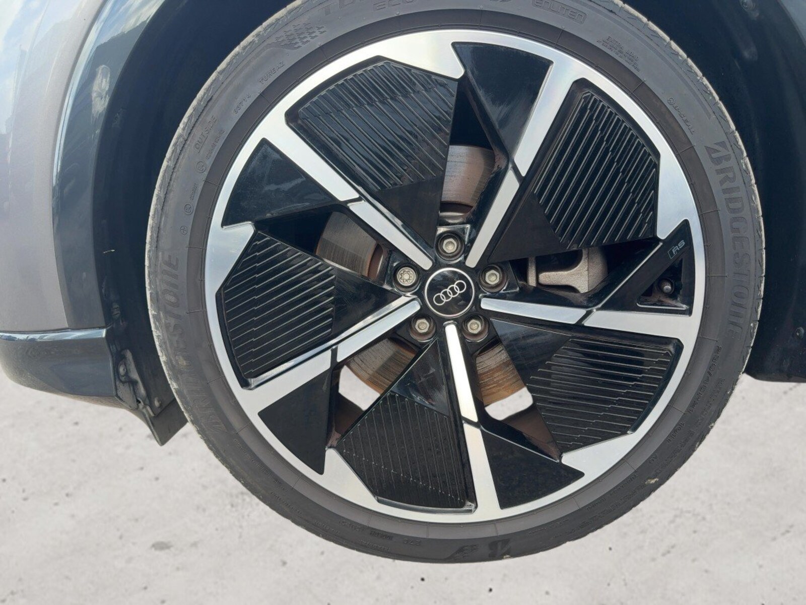 Audi Q4 Sportback e-tron – Bild 11