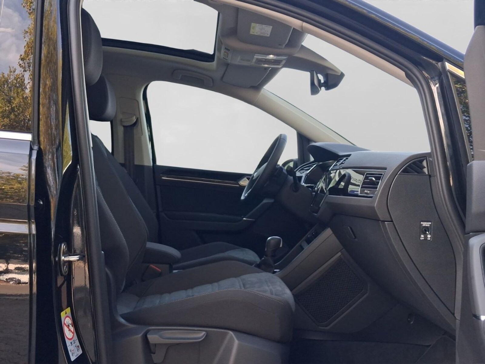 Volkswagen Touran – Bild 13