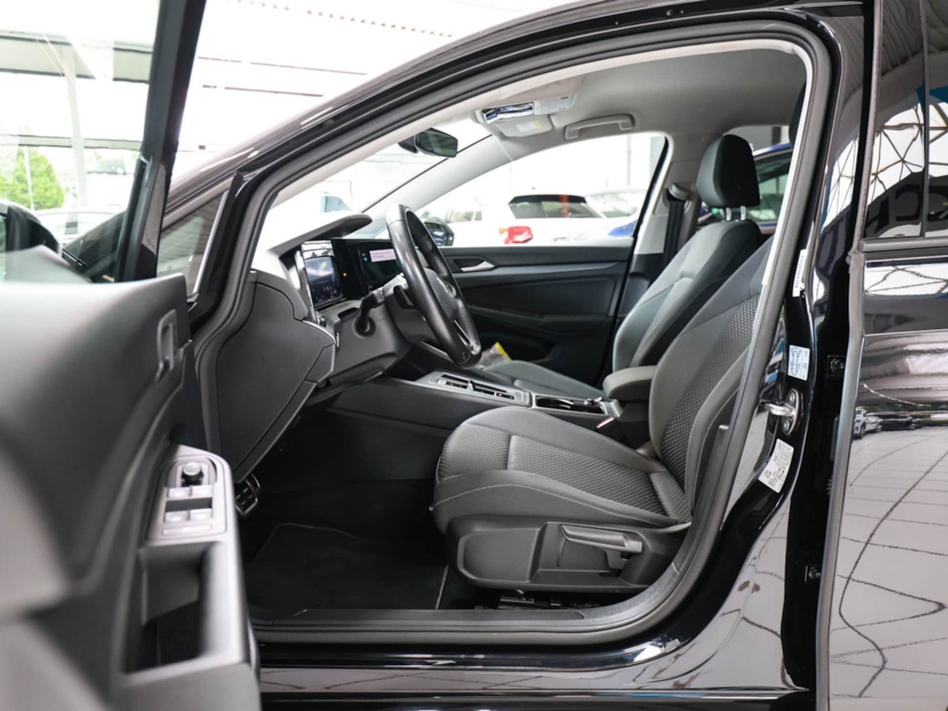 Volkswagen Golf Active