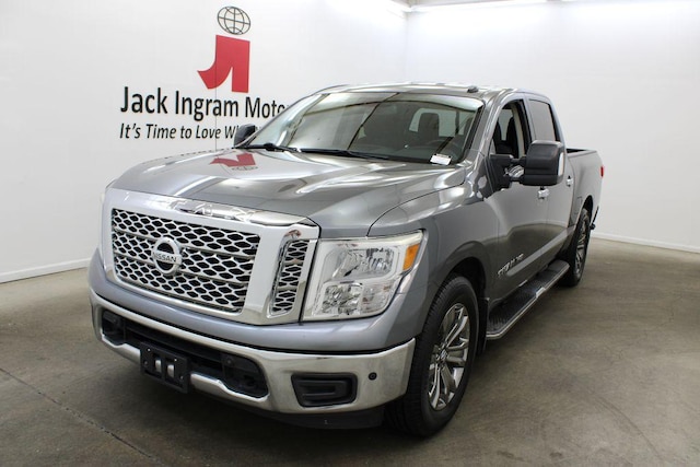 2019 Nissan Titan