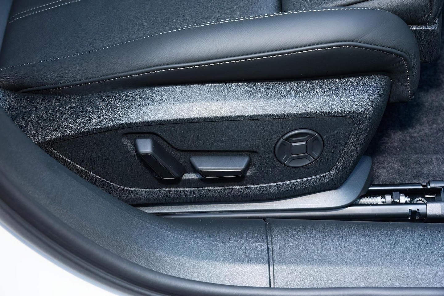 Image about Audi A5 Avant TFSI e e-hybrid quattro 270 kW S tronic