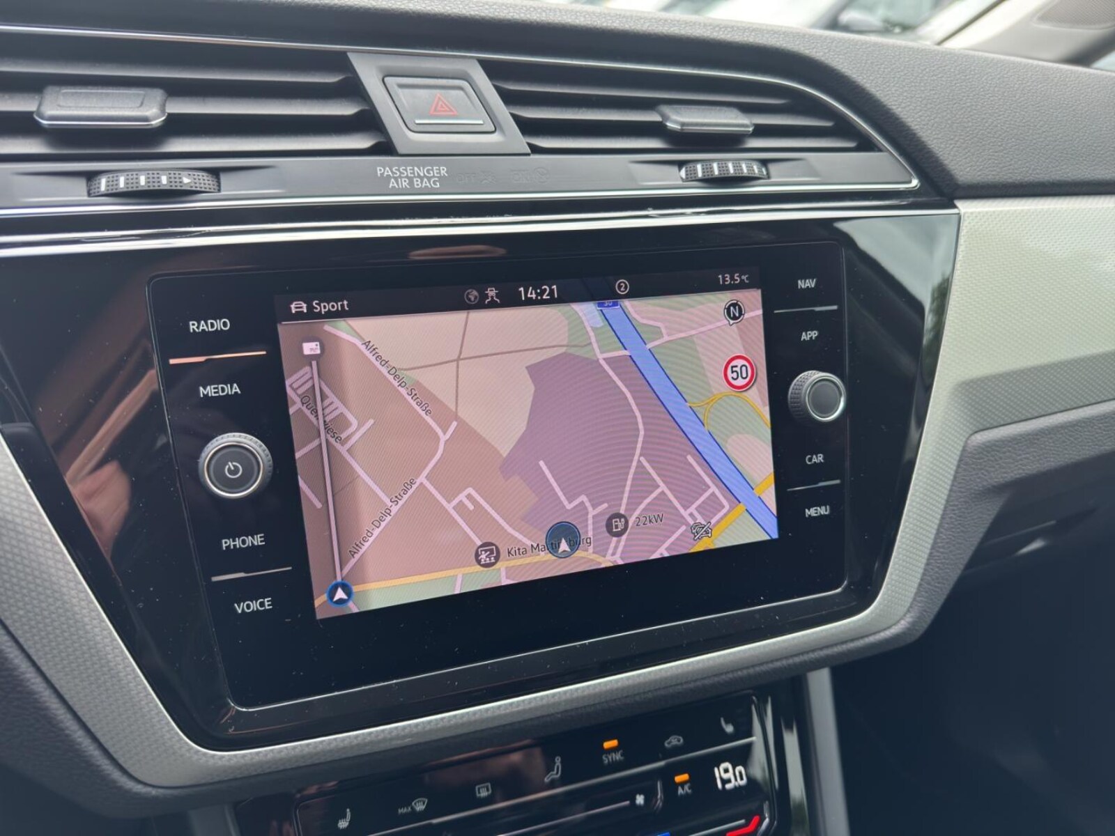 Volkswagen Touran – Bild 16