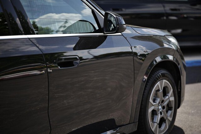 2025 BMW X1