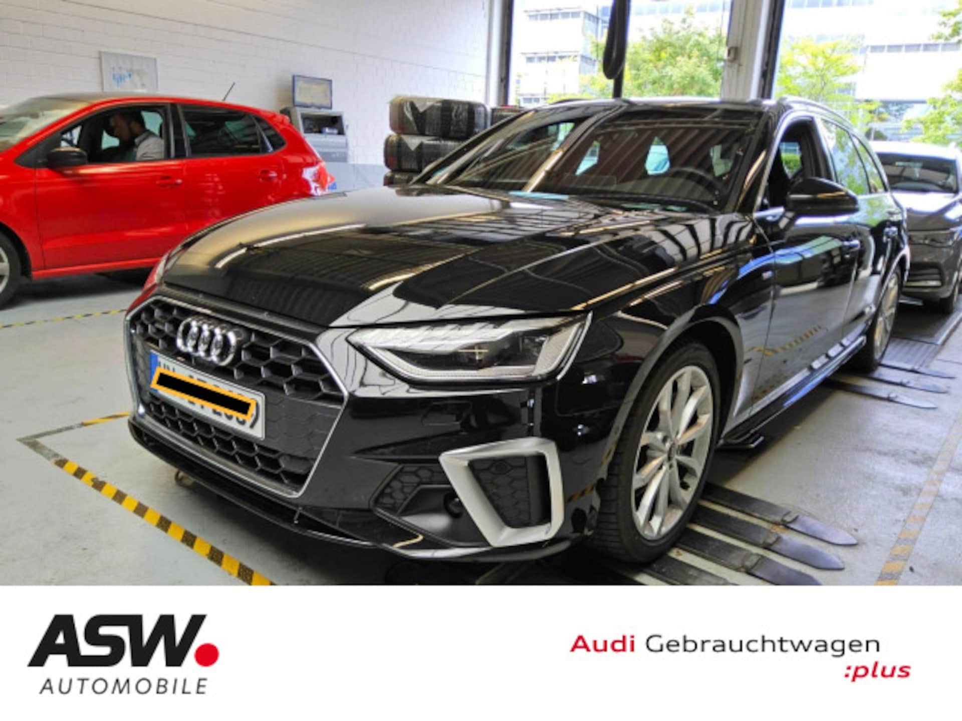 Audi A4 Avant S line