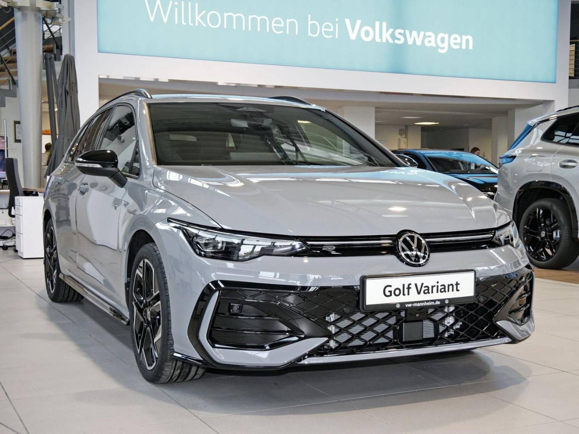Volkswagen Golf Variant R-Line