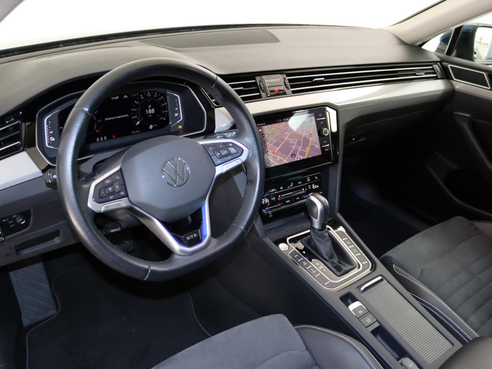 Volkswagen Passat Variant GTE