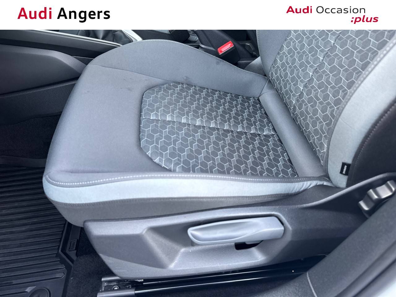 Image about Audi A1 Sportback Advanced 2 25 TFSI 70 kW (95 ch) 5 vitesses