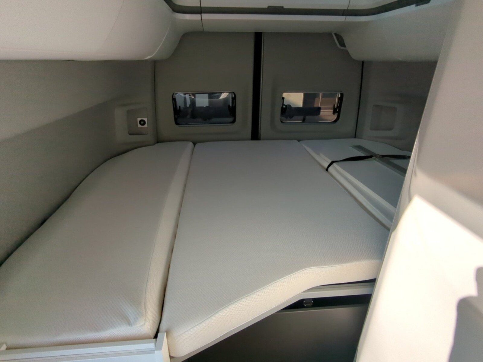 Volkswagen Grand California 600 – Bild 19