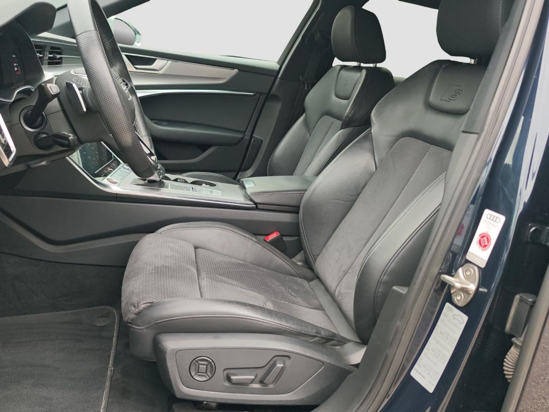Audi S6 Avant