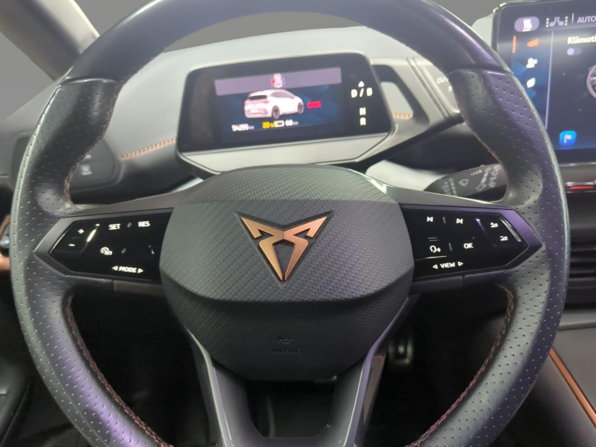 CUPRA Born
