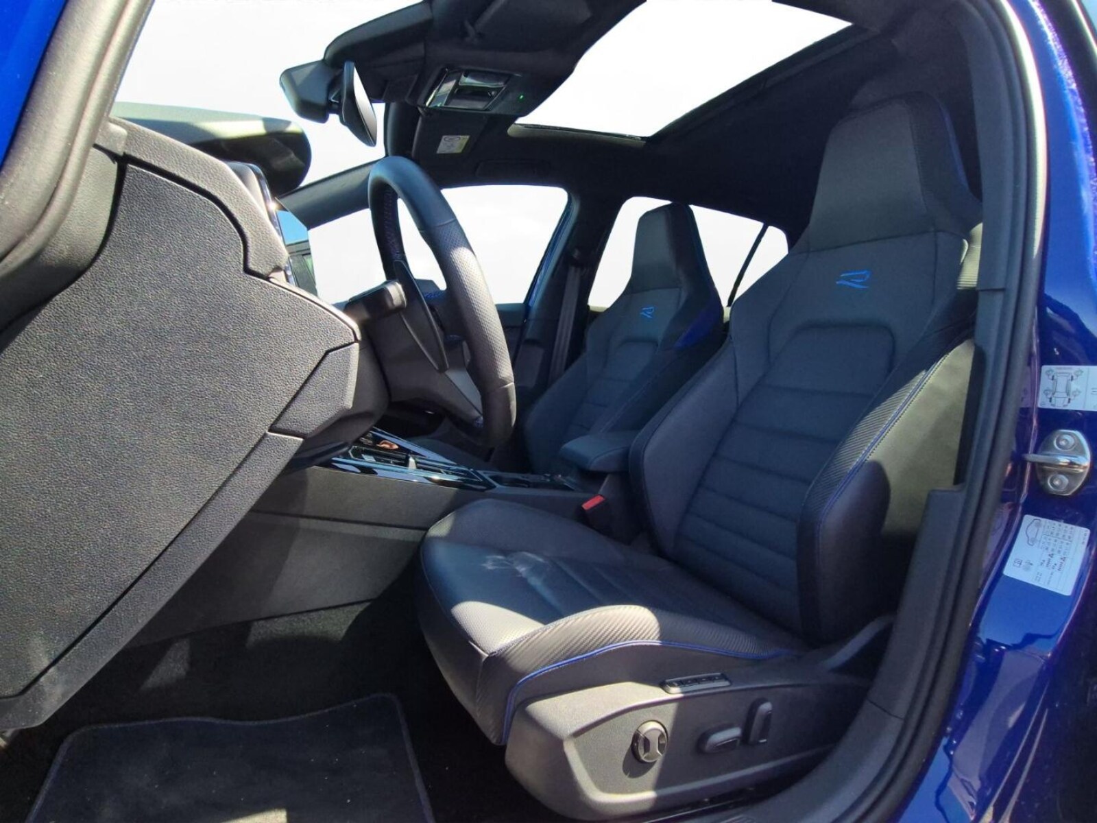 Volkswagen Golf – Bild 2