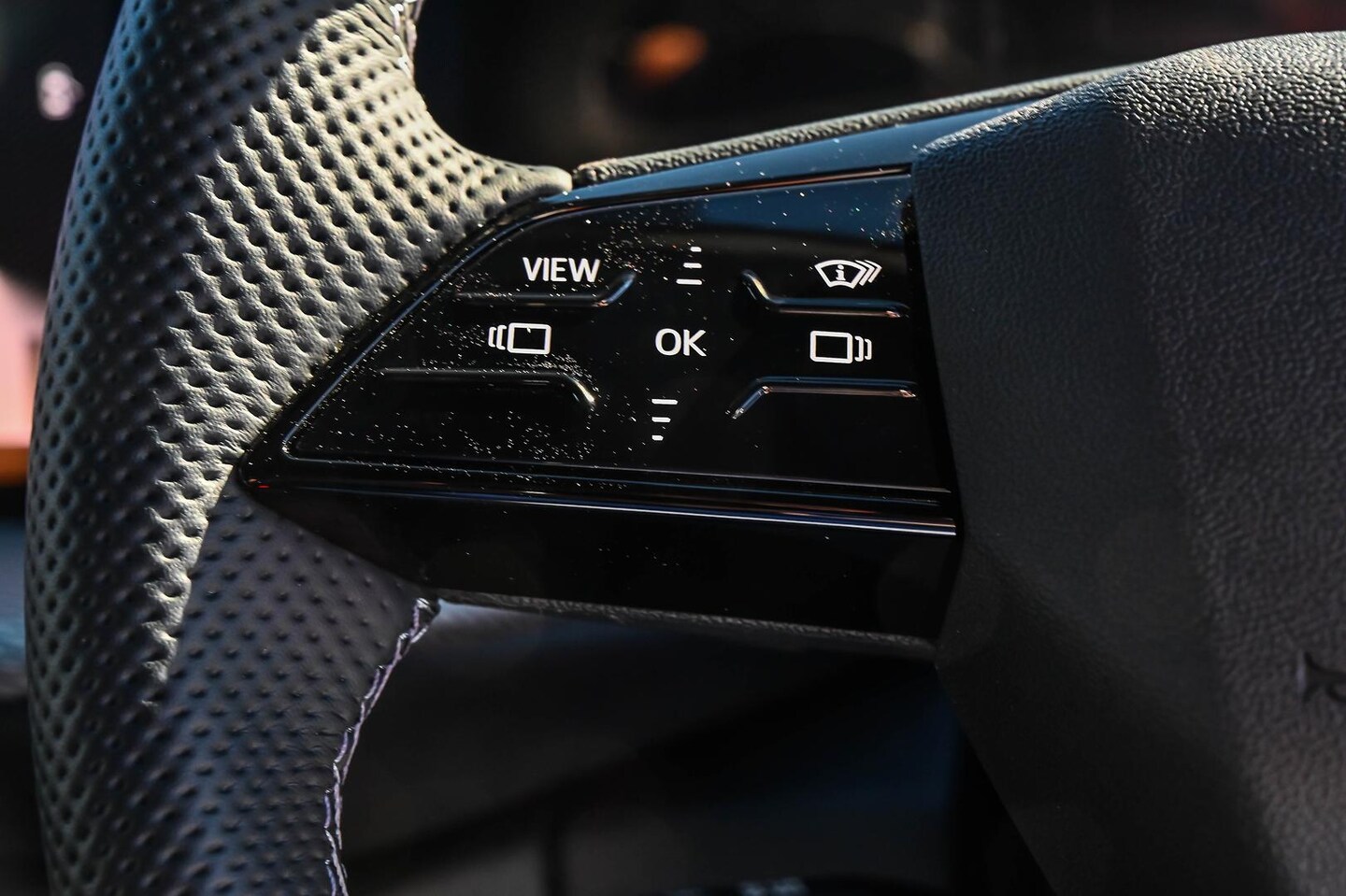 Image about Audi Q5 SUV TDI quattro 150 kW sport