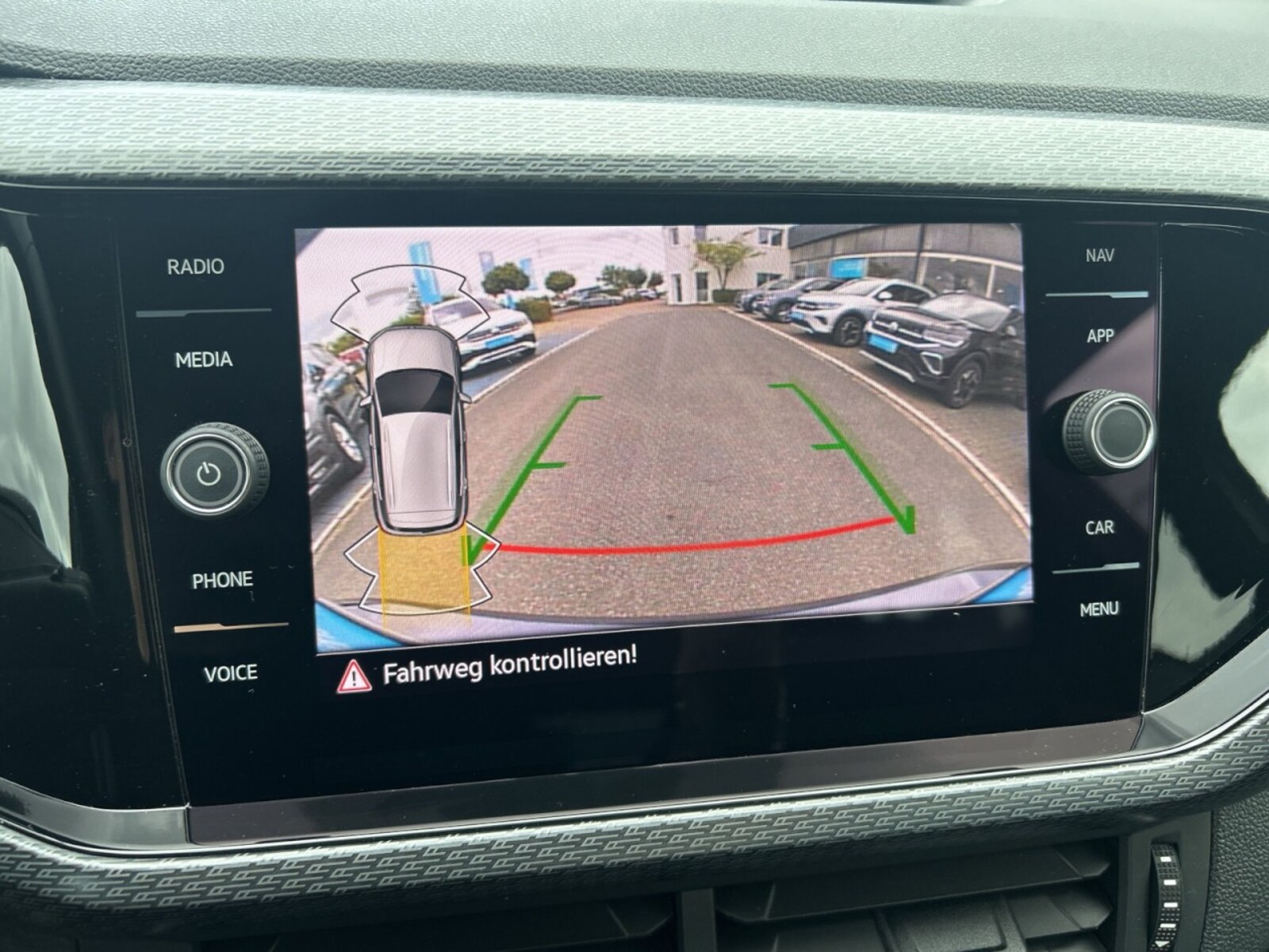 Volkswagen T-Cross – Bild 12