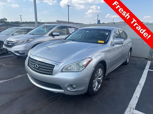 2012 INFINITI M