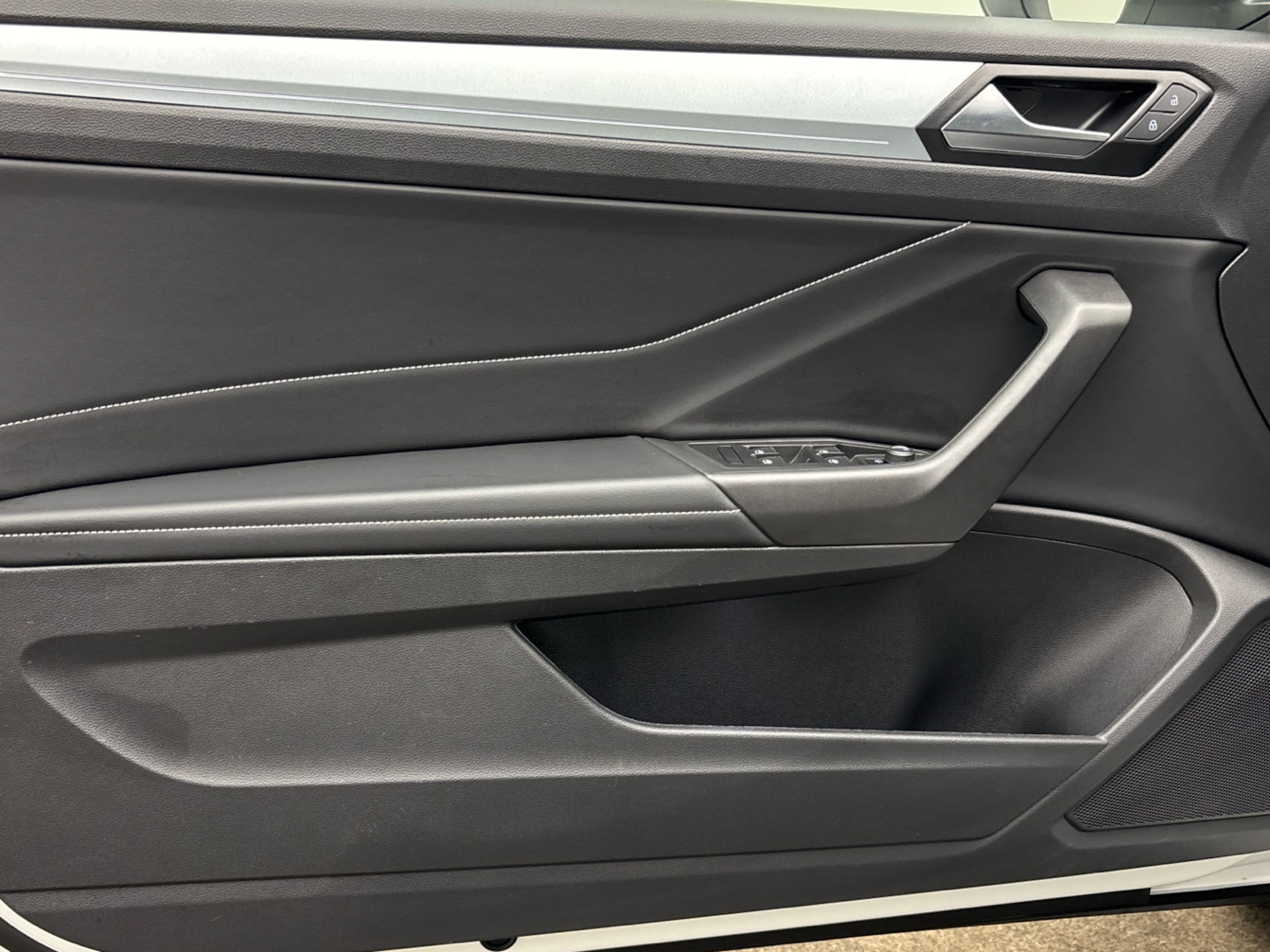 Volkswagen T-Roc Cabriolet Style