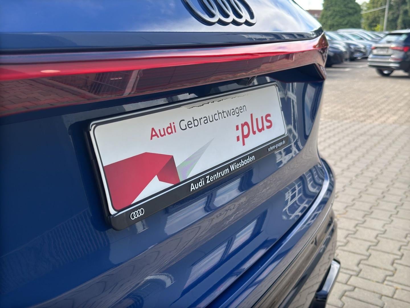 Bild über Audi Q6 SUV e-tron e-tron performance - für weitere Informationen kontaktieren Sie den Audi Partner