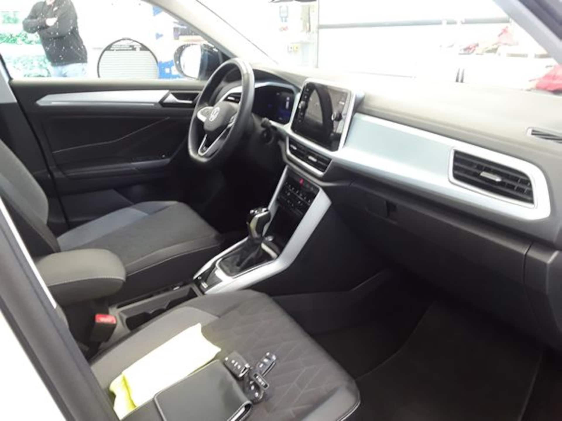 Volkswagen T-Roc Life