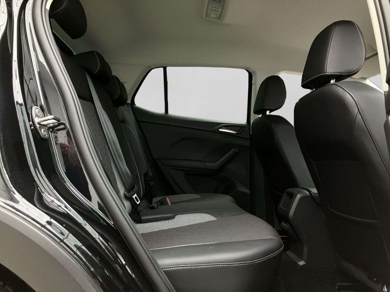 Volkswagen T-Cross – Bild 6