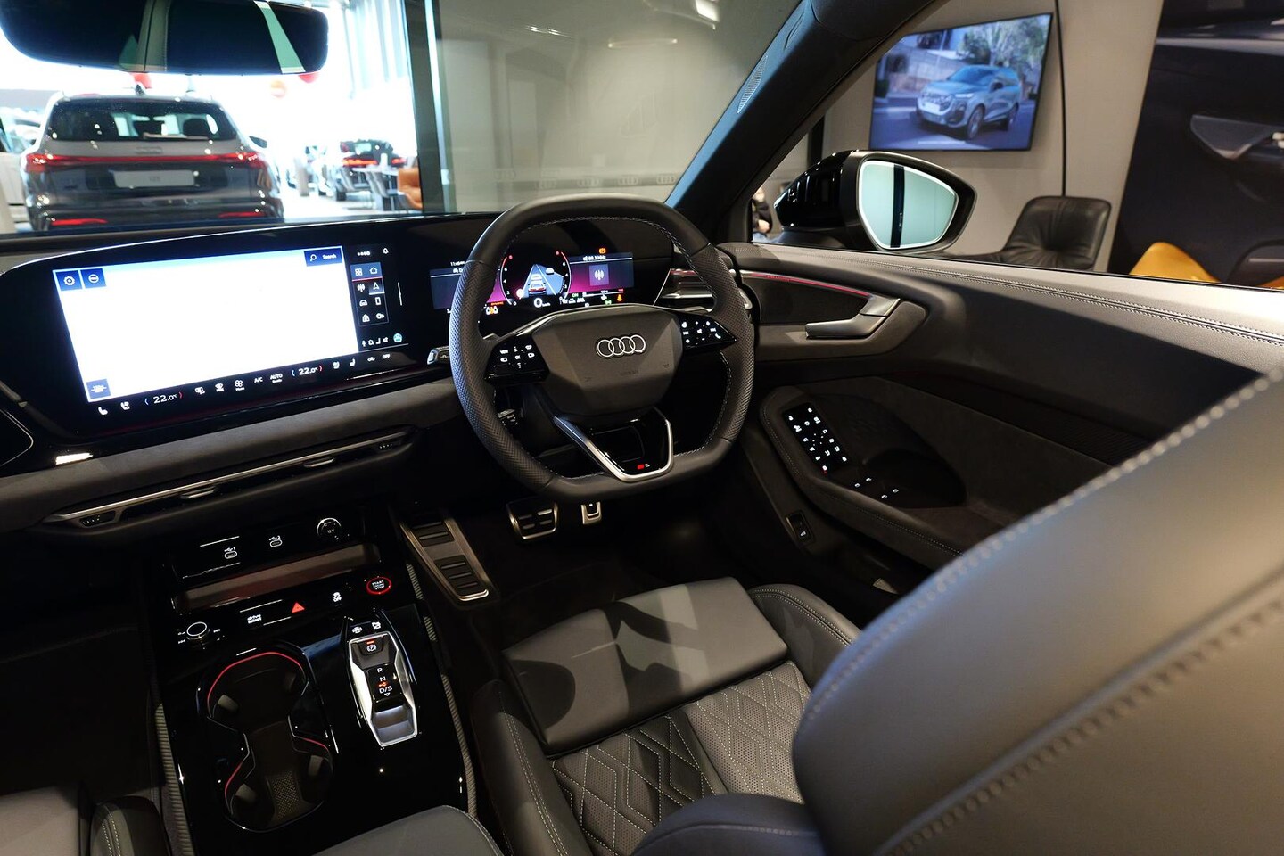 Image about Audi S5 Sedan TFSI quattro 270 kW S tronic