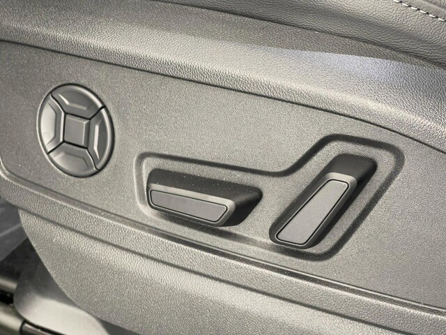 2025 Audi Q5 Premium - Photo 22