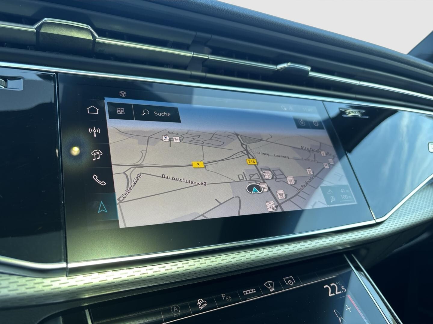 Bild über Audi SQ7 SUV TFSI quattro tiptronic - für weitere Informationen kontaktieren Sie den Audi Partner