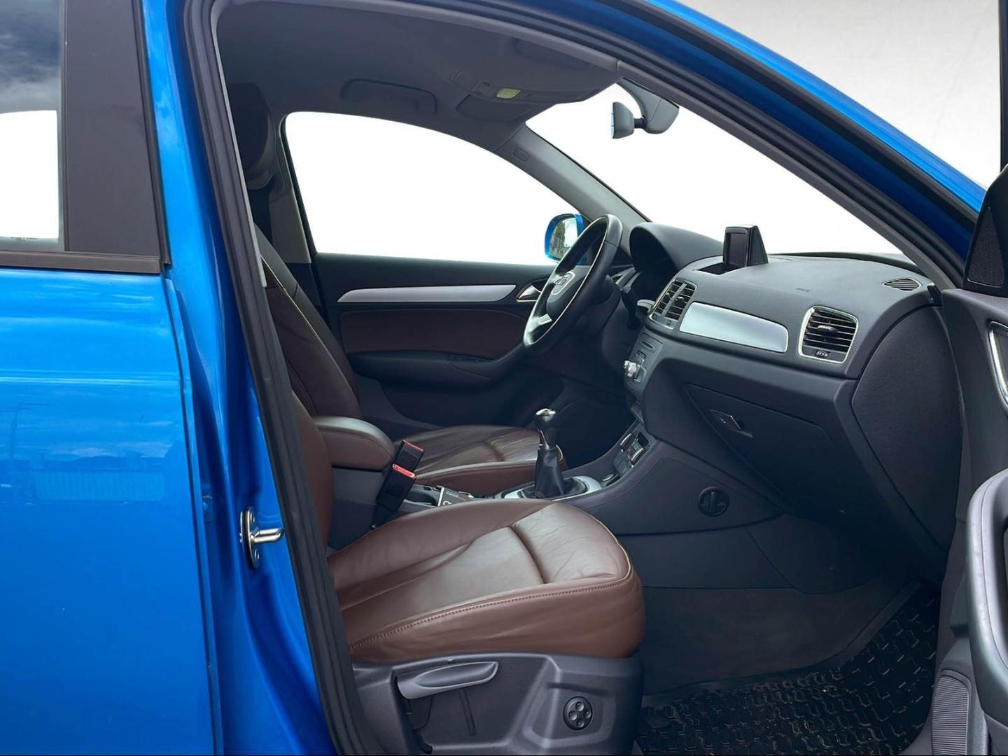 Image about Audi Q3 2.0 TFSI 6-Gang