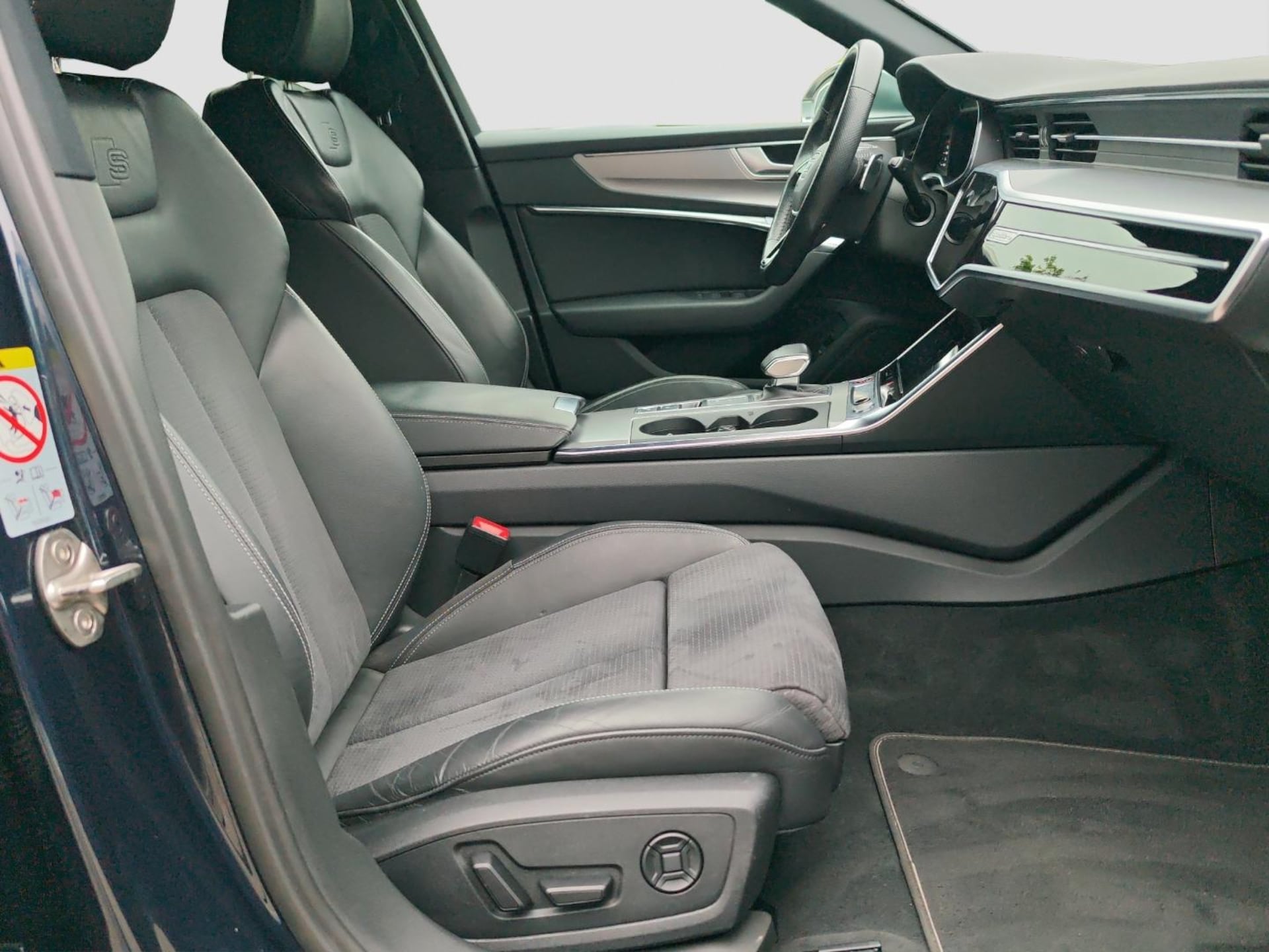 Audi S6 Avant