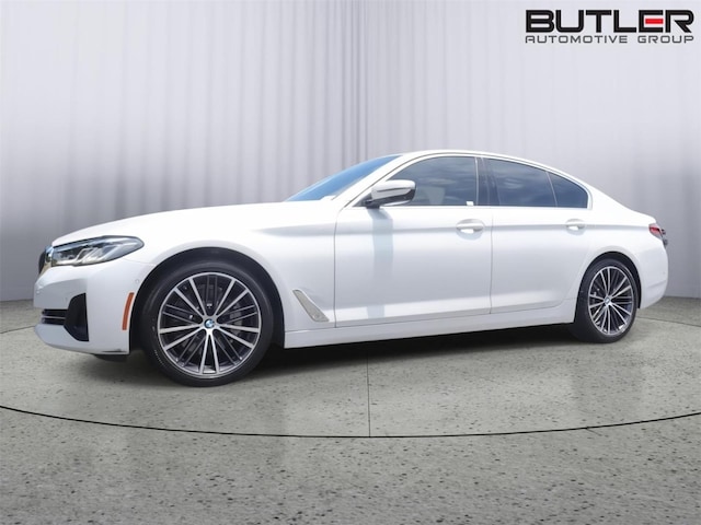 2021 BMW 530i