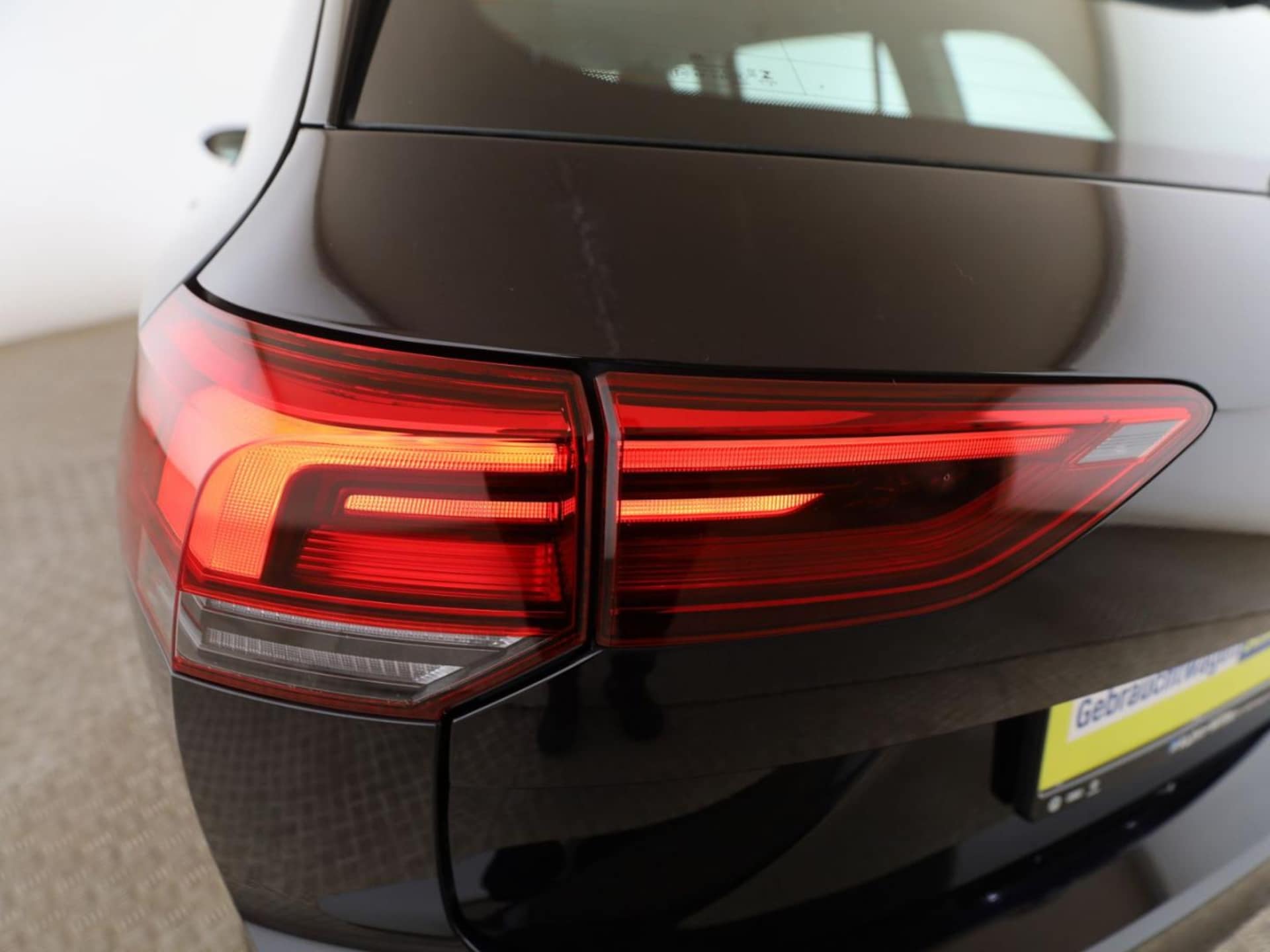 Volkswagen Golf Variant Life