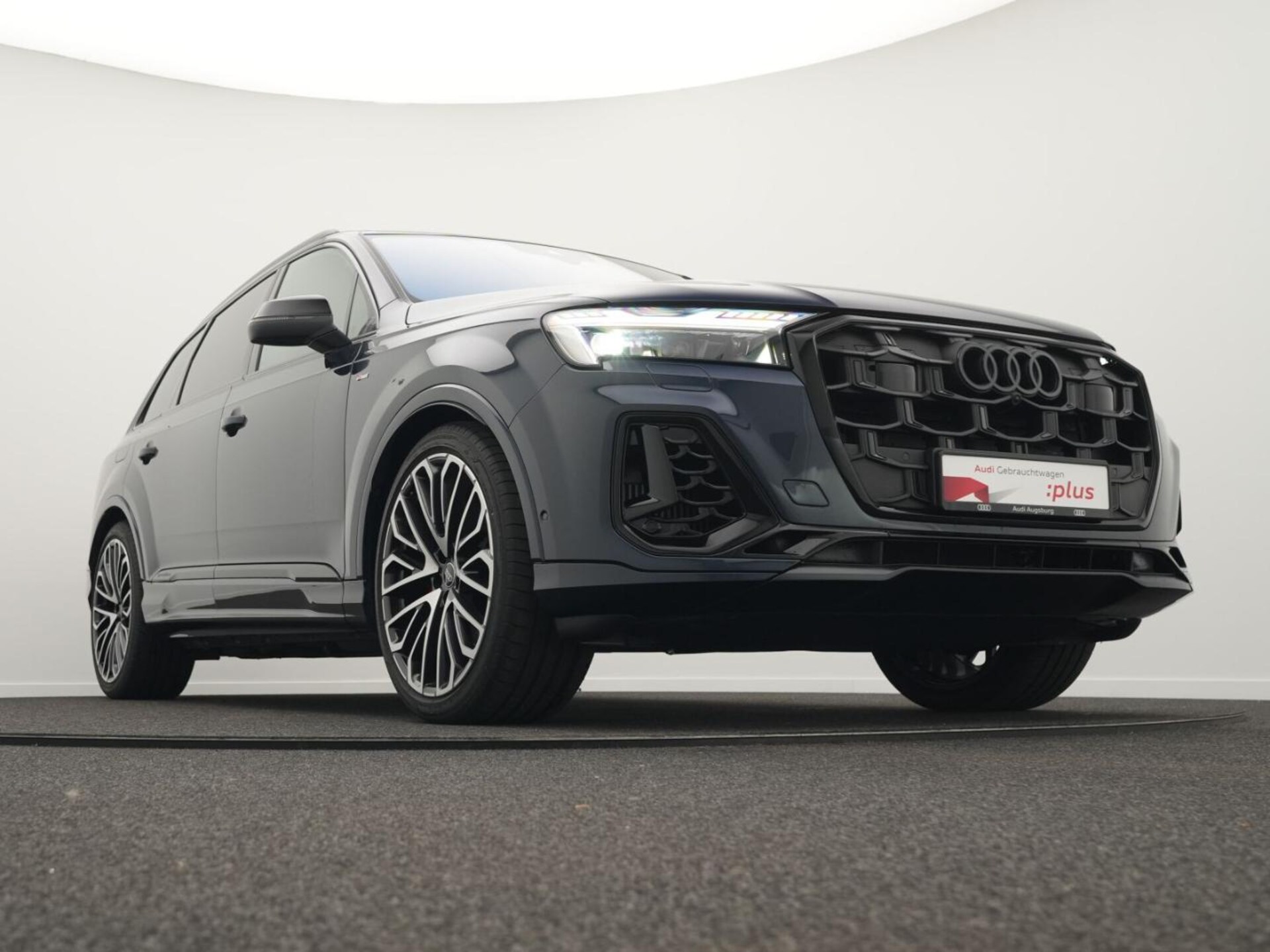 Audi Q7 SUV S line