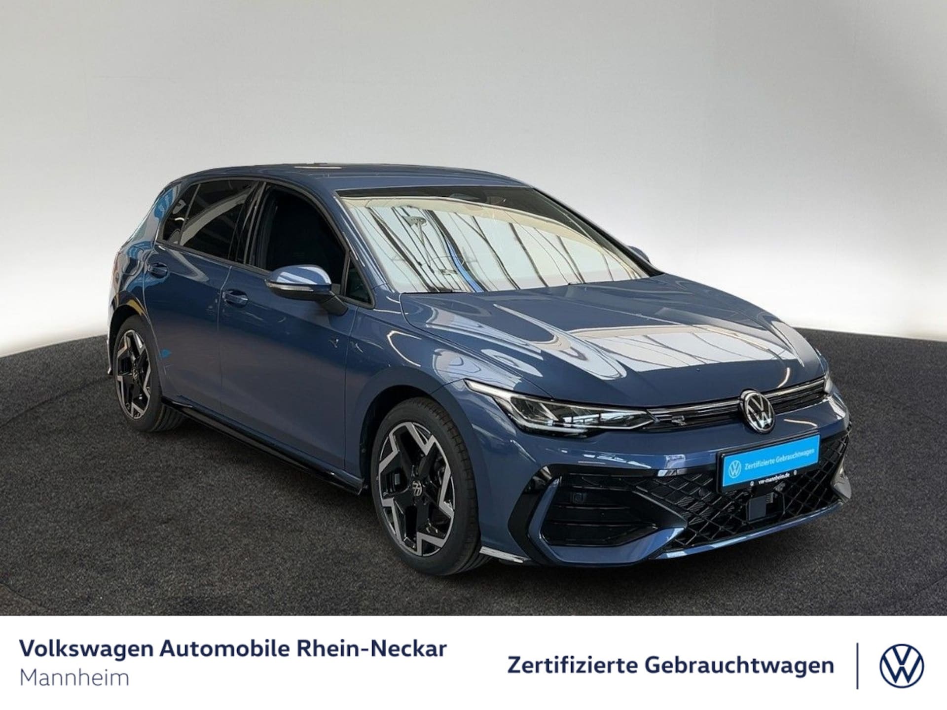 Volkswagen Golf R-Line
