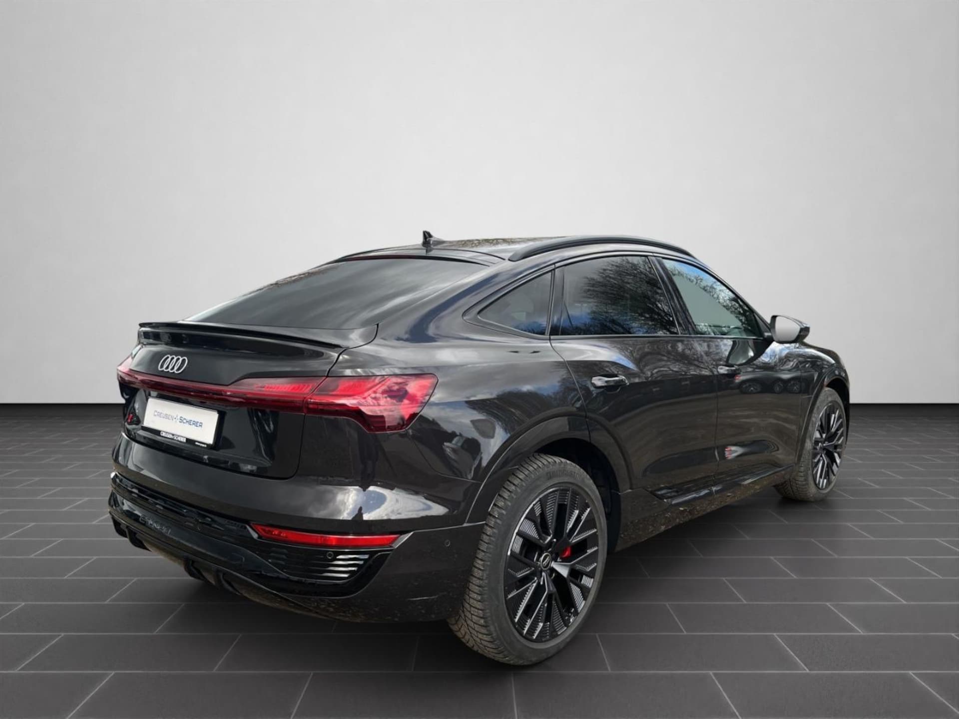 Audi Q8 Sportback e-tron S line