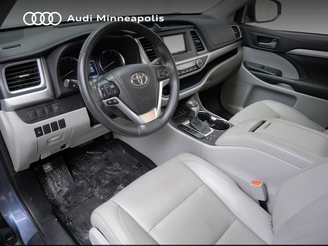 2015 Toyota Highlander