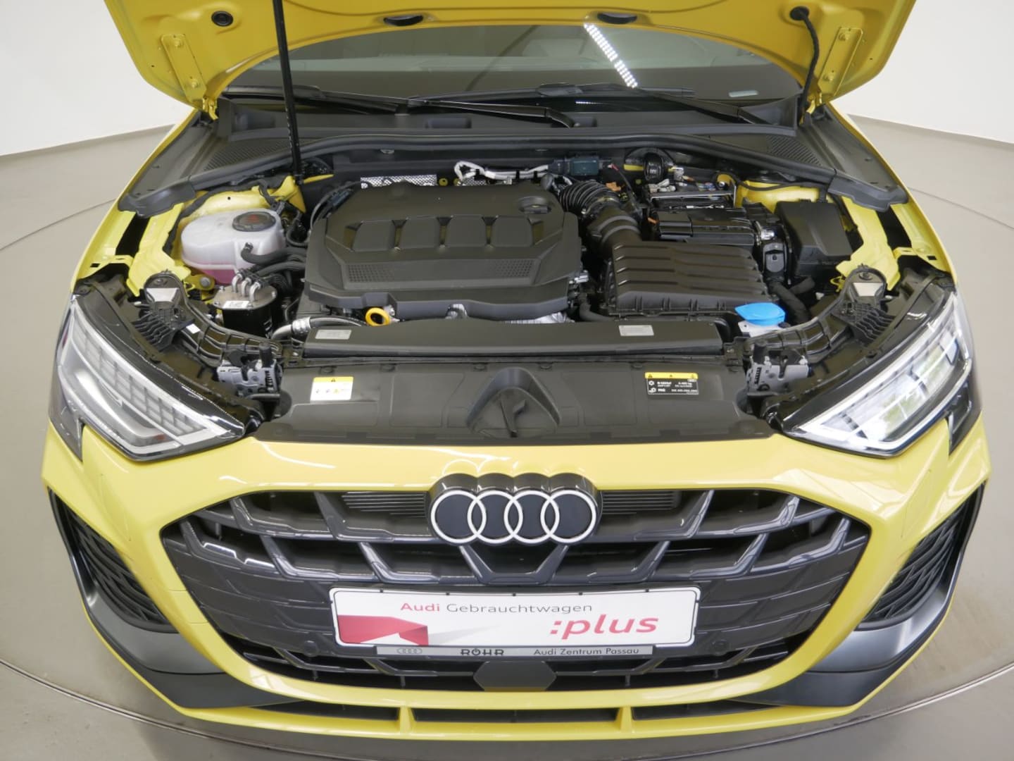 Bild über Audi A3 Sportback TDI S tronic - für weitere Informationen kontaktieren Sie den Audi Partner
