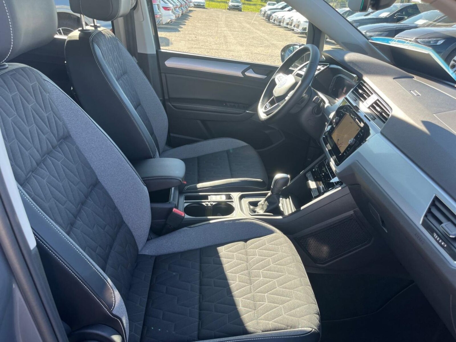 Volkswagen Touran – Bild 18