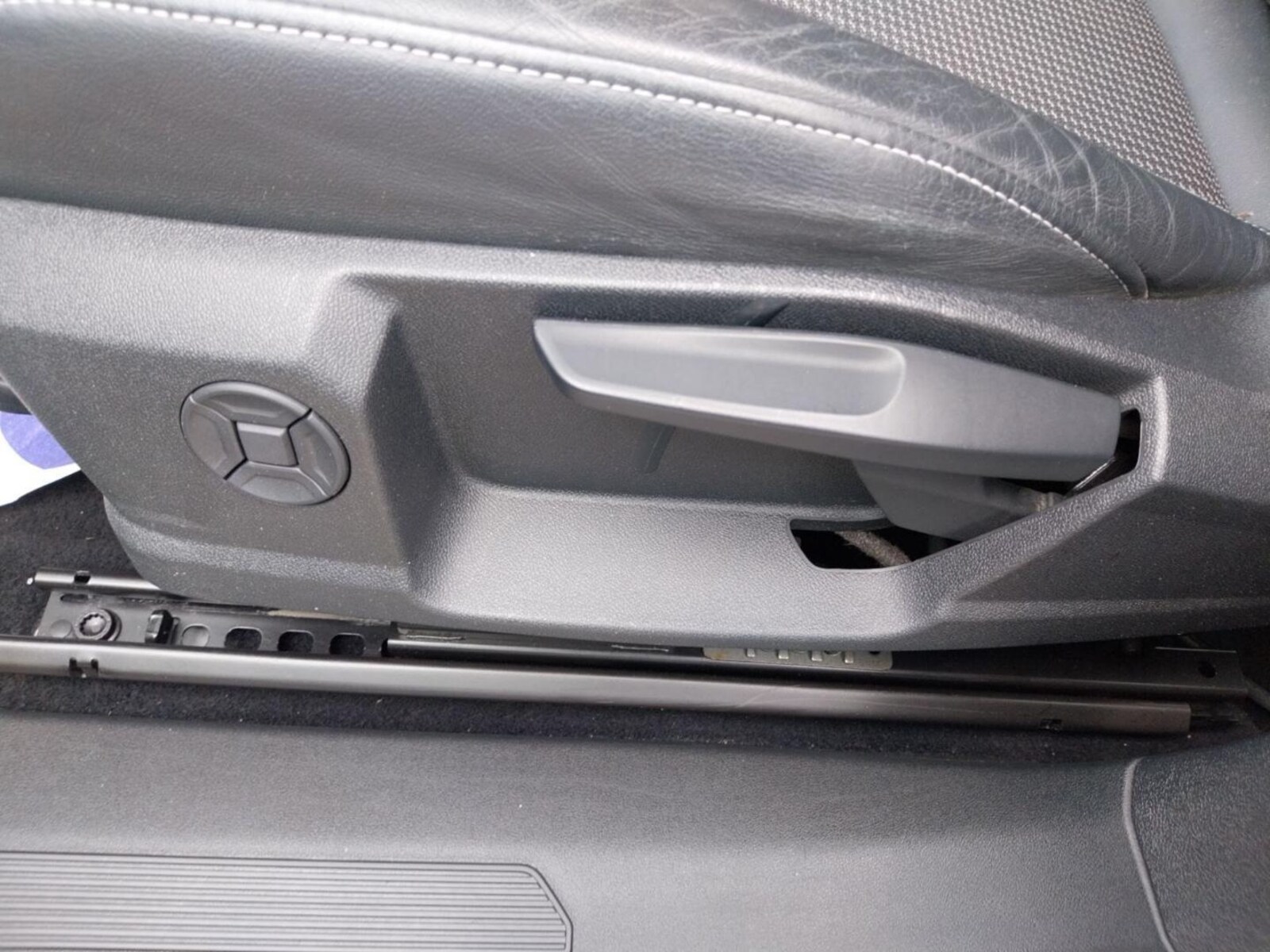 Audi Q4 e-tron – Bild 9