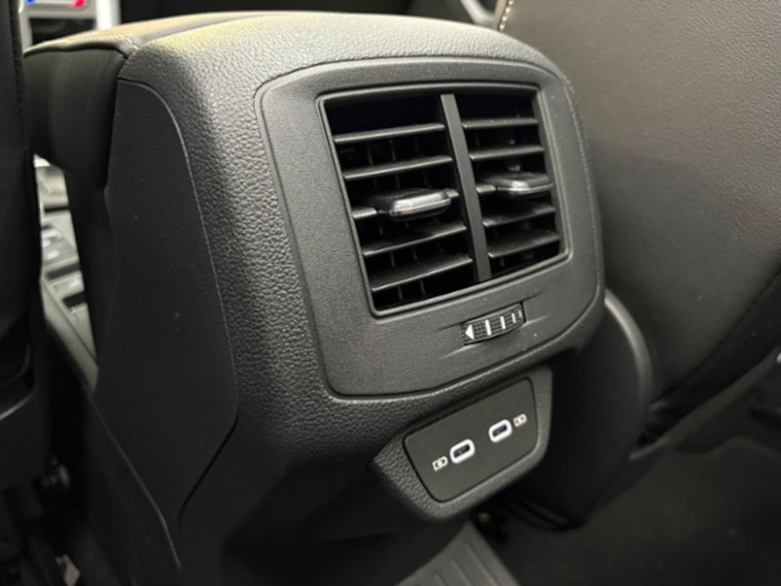Volkswagen T-Roc Cabriolet – Bild 13